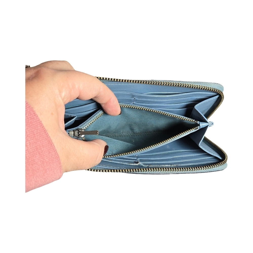 Coach Sky Blue Leather Wallet - Picture 4 of 5